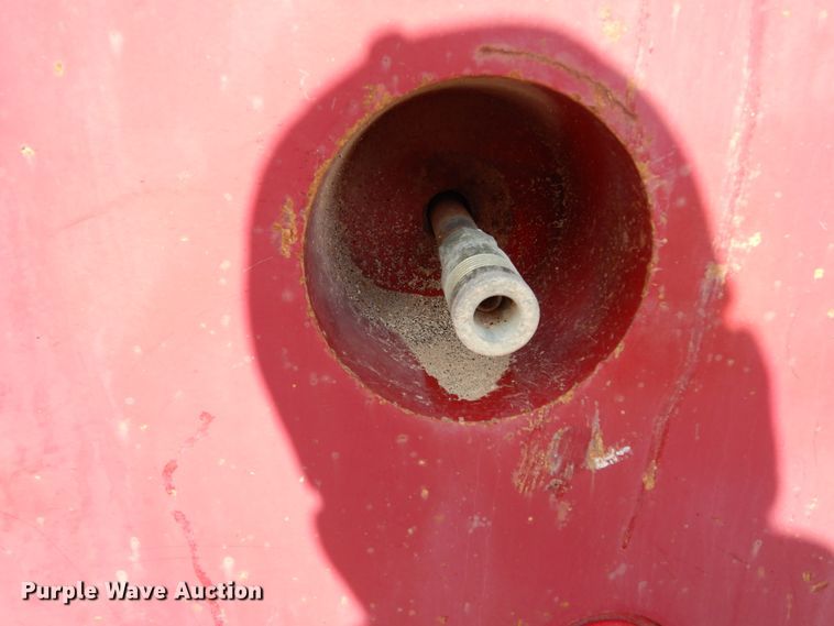 image for item DM6282 2007 Mack CHN613  semi truck