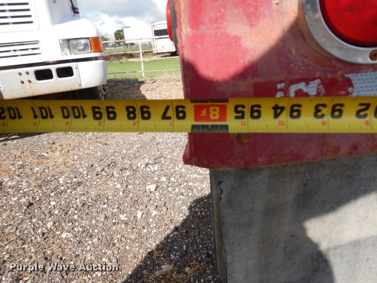 image for item DM6282 2007 Mack CHN613  semi truck