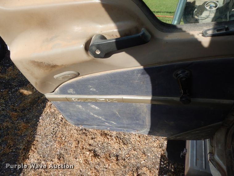 image for item DM6282 2007 Mack CHN613  semi truck