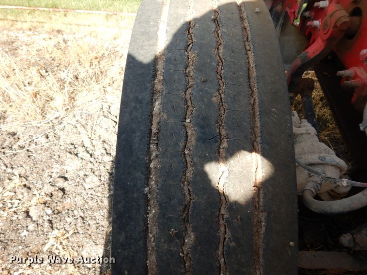 image for item DM6282 2007 Mack CHN613  semi truck