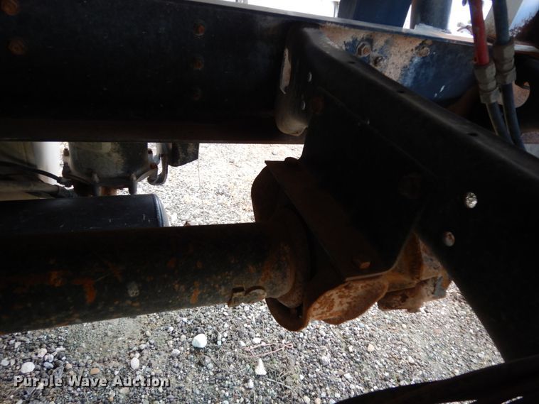 image for item DM6283 1996 International 8200  semi truck