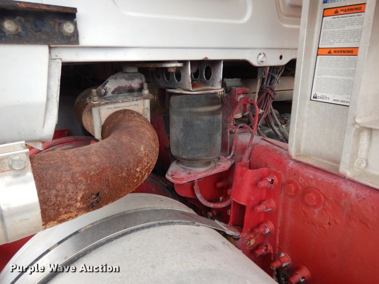 image for item DM6284 2007 Mack CT713  semi truck