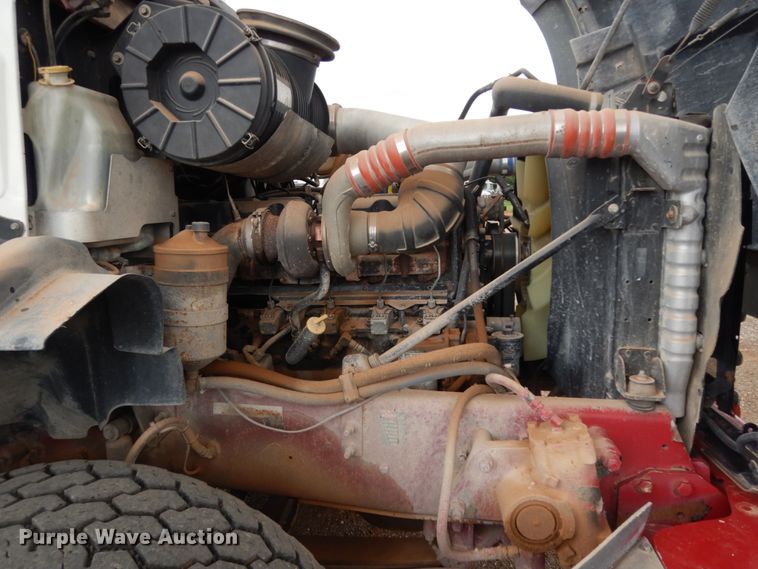 image for item DM6284 2007 Mack CT713  semi truck