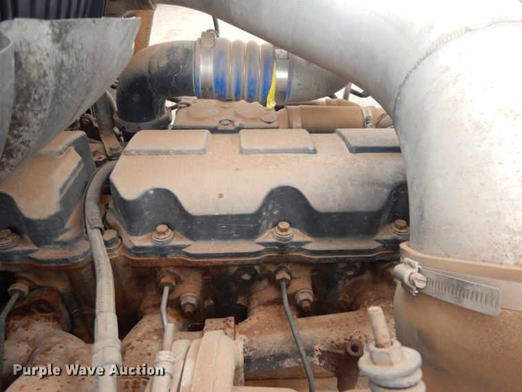 image for item DM6284 2007 Mack CT713  semi truck