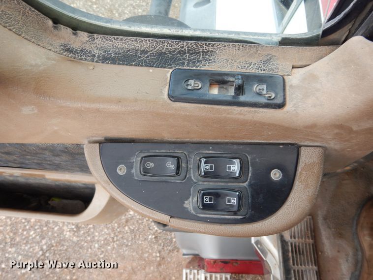 image for item DM6284 2007 Mack CT713  semi truck