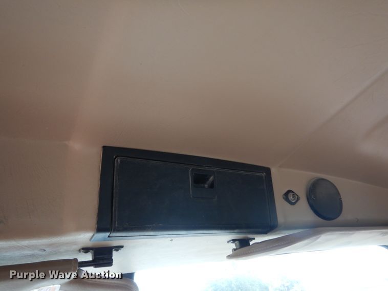 image for item DM6284 2007 Mack CT713  semi truck