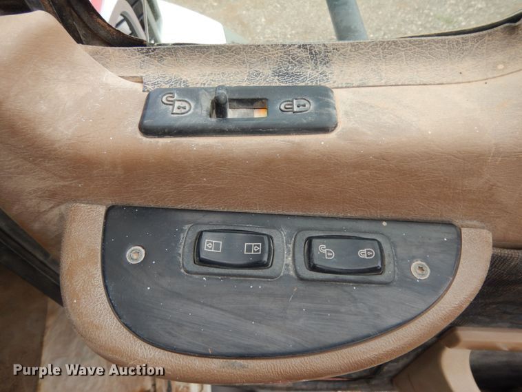 image for item DM6284 2007 Mack CT713  semi truck