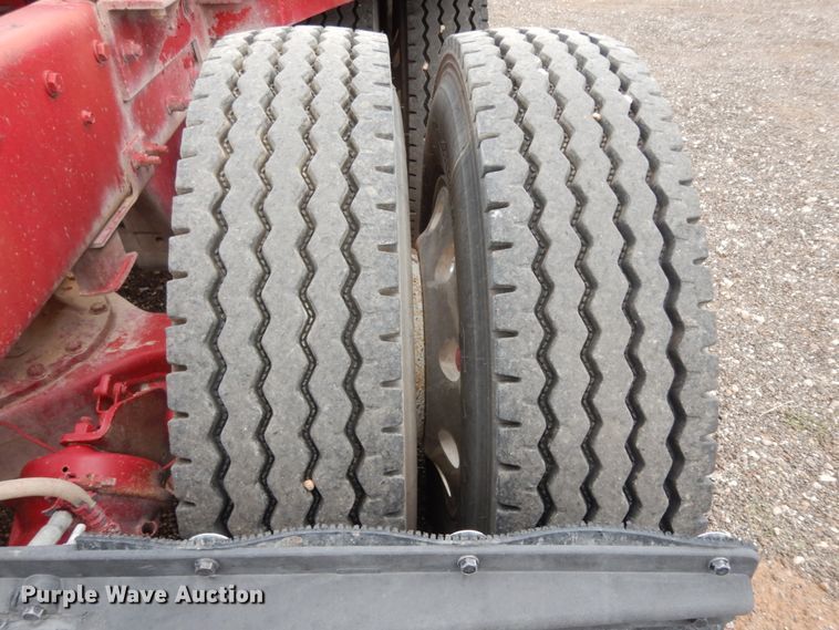 image for item DM6284 2007 Mack CT713  semi truck