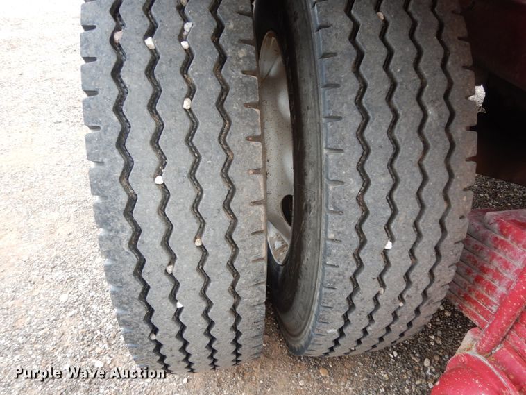 image for item DM6284 2007 Mack CT713  semi truck