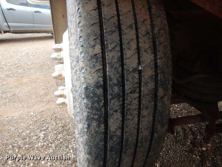 image for item DM6284 2007 Mack CT713  semi truck