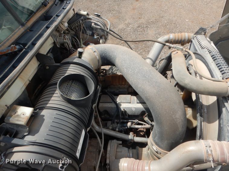 image for item DM6286 2007 Mack CHN613  semi truck