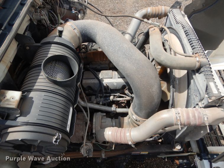 image for item DM6286 2007 Mack CHN613  semi truck