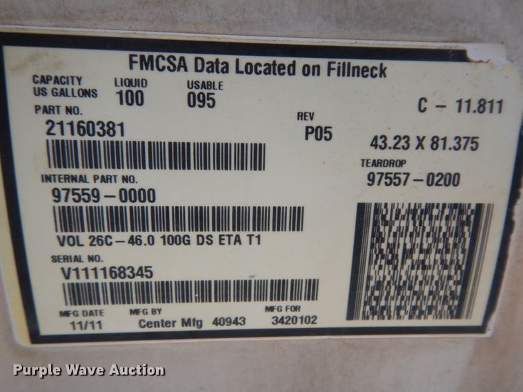 image for item DM6287 2012 Mack CHU613  semi truck