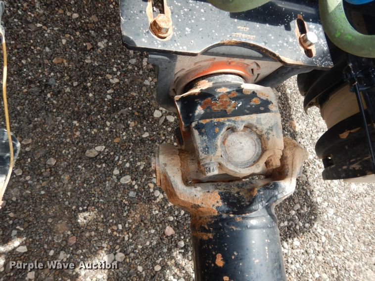 image for item DM6287 2012 Mack CHU613  semi truck