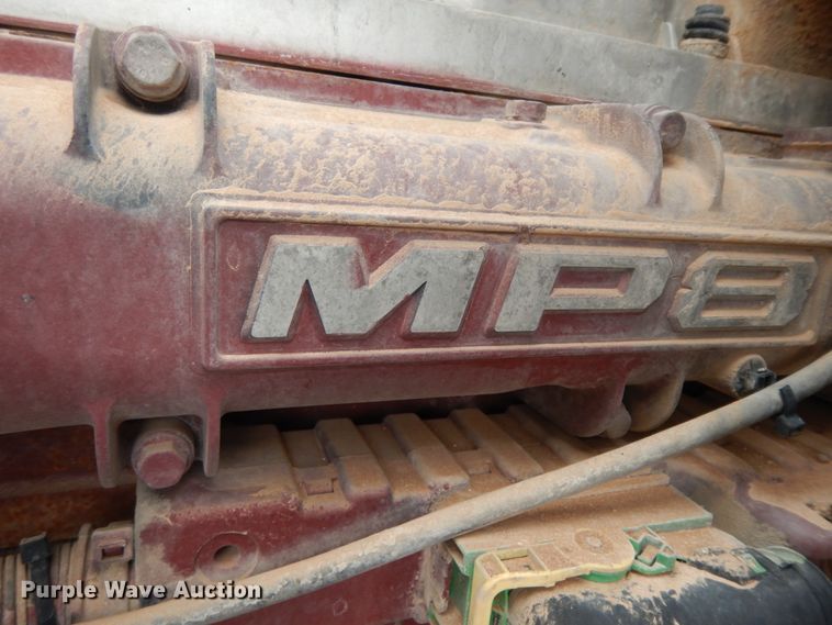 image for item DM6288 2010 Mack CHU613  semi truck