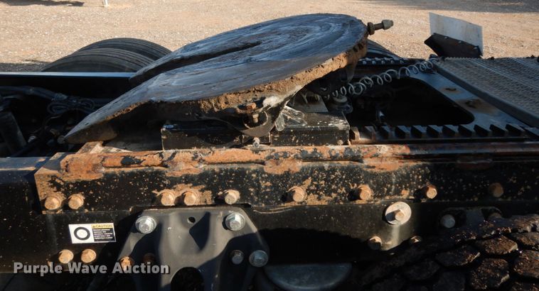 image for item DM6289 2006 Peterbilt 379  semi truck