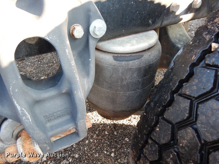 image for item DM6289 2006 Peterbilt 379  semi truck