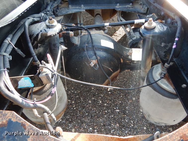 image for item DM6289 2006 Peterbilt 379  semi truck