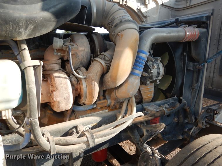 image for item DM6289 2006 Peterbilt 379  semi truck