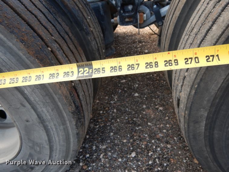 image for item DM6289 2006 Peterbilt 379  semi truck