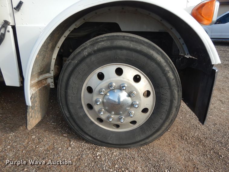 image for item DM6289 2006 Peterbilt 379  semi truck