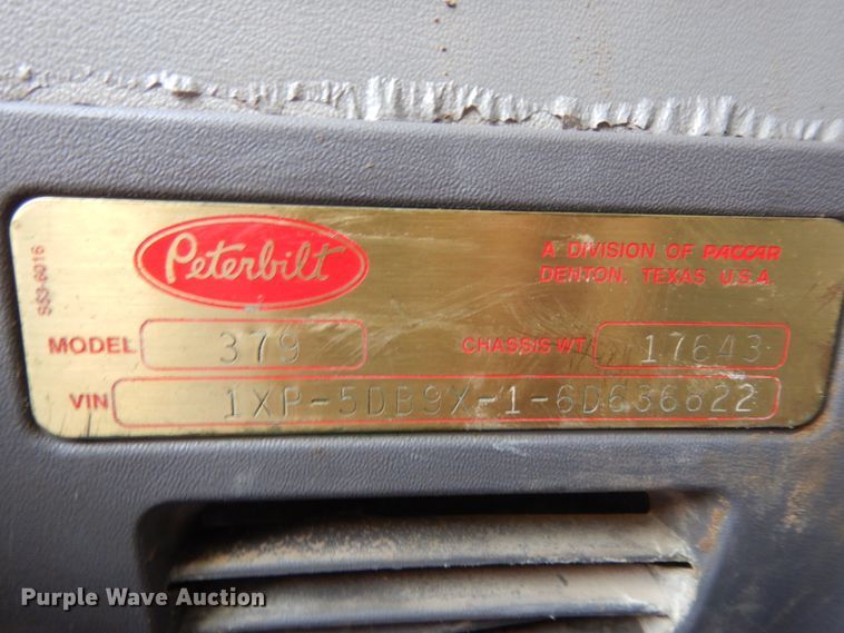 image for item DM6289 2006 Peterbilt 379  semi truck