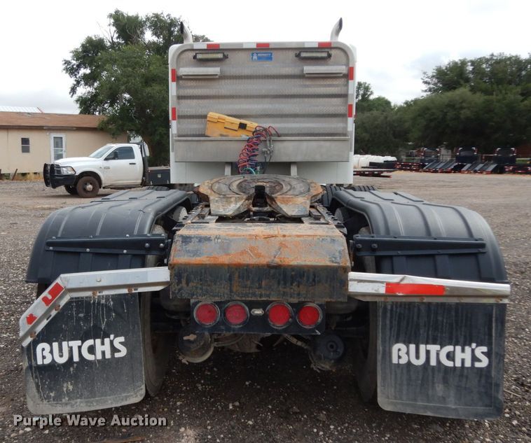 image for item DM6290 2000 Kenworth W900  semi truck