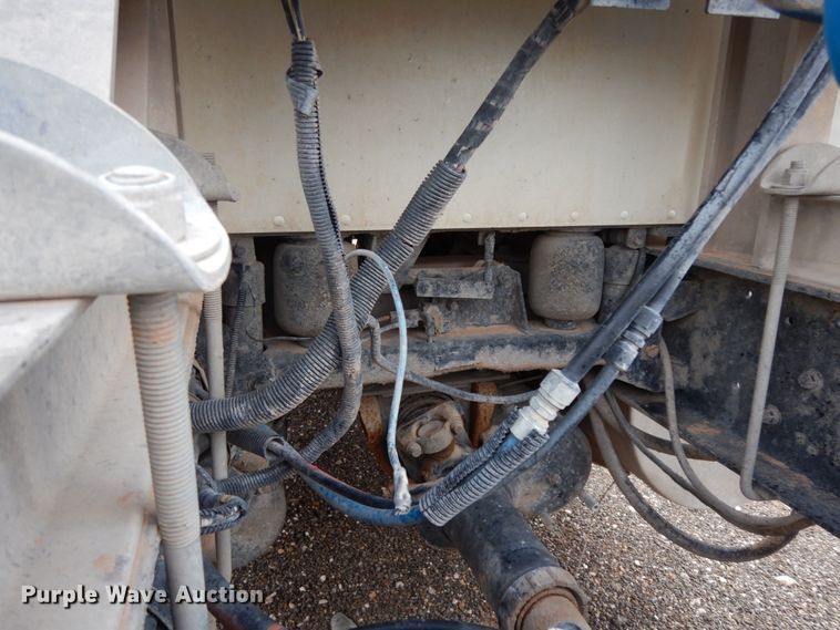 image for item DM6290 2000 Kenworth W900  semi truck