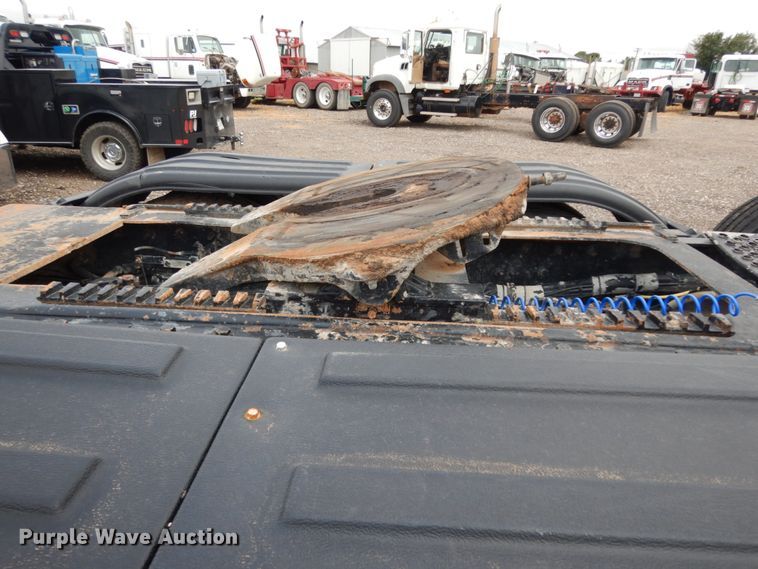 image for item DM6290 2000 Kenworth W900  semi truck