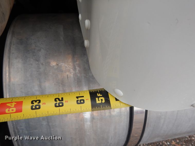 image for item DM6290 2000 Kenworth W900  semi truck