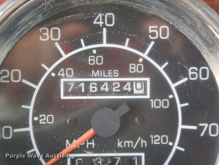 image for item DM6290 2000 Kenworth W900  semi truck