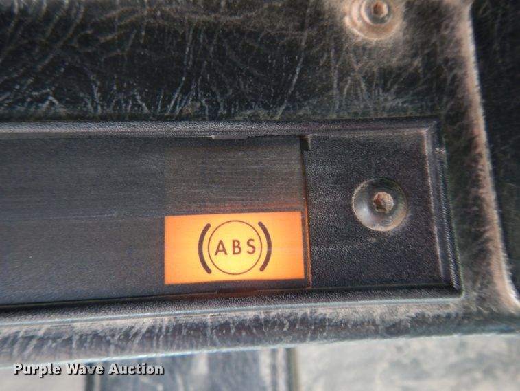 image for item DM6290 2000 Kenworth W900  semi truck