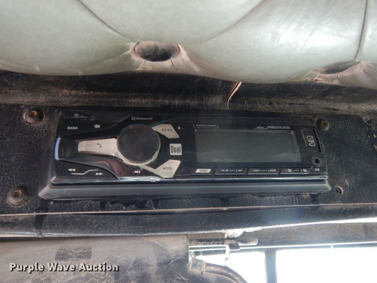 image for item DM6290 2000 Kenworth W900  semi truck