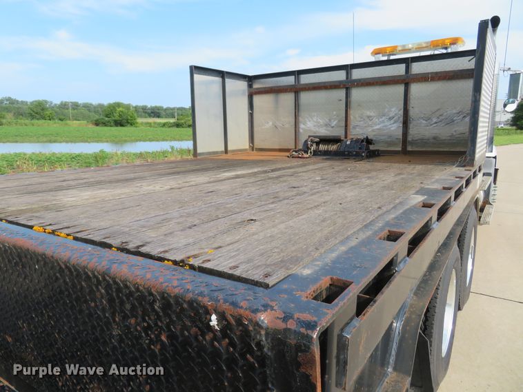 image for item FP9327 2014 Trail-Eze TE80HT  drop deck equipment trailer