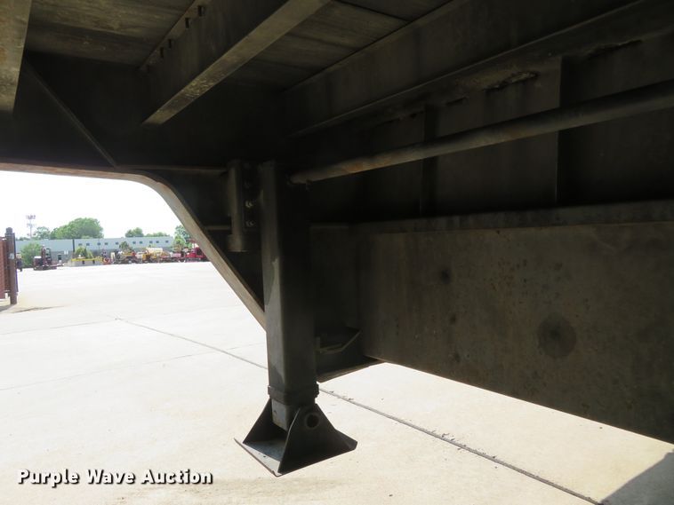 image for item FP9327 2014 Trail-Eze TE80HT  drop deck equipment trailer