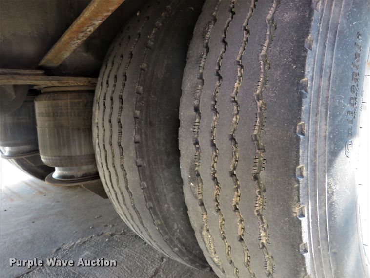 image for item FP9327 2014 Trail-Eze TE80HT  drop deck equipment trailer