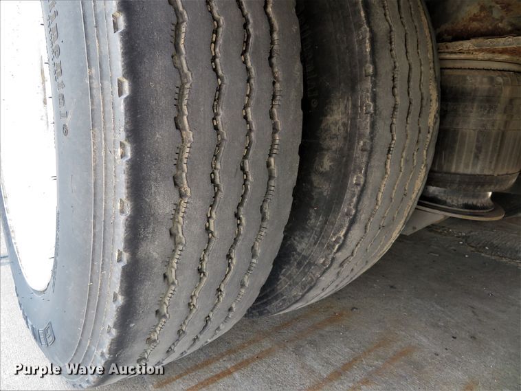 image for item FP9327 2014 Trail-Eze TE80HT  drop deck equipment trailer