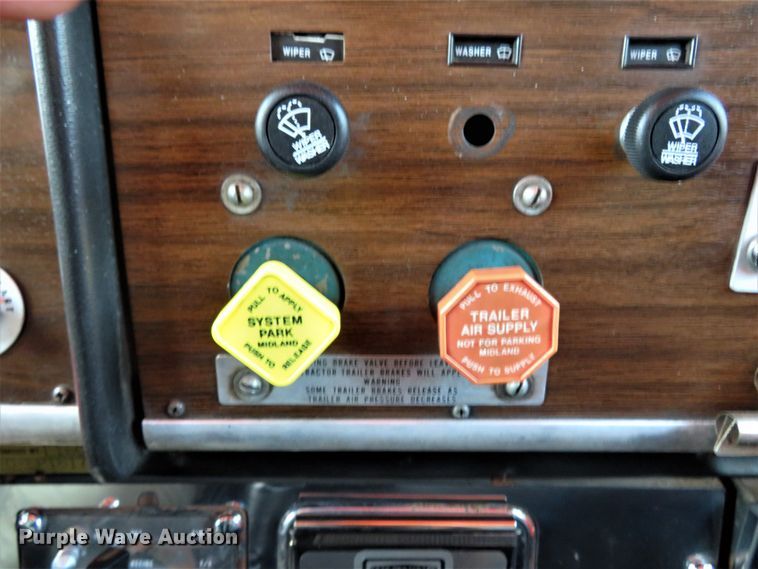 image for item FP9337 1984 Peterbilt 359  semi truck