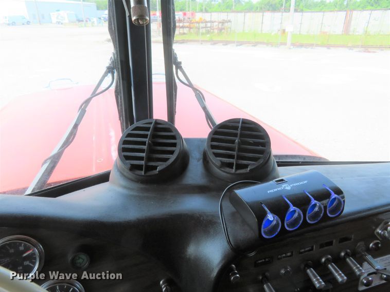 image for item FP9337 1984 Peterbilt 359  semi truck