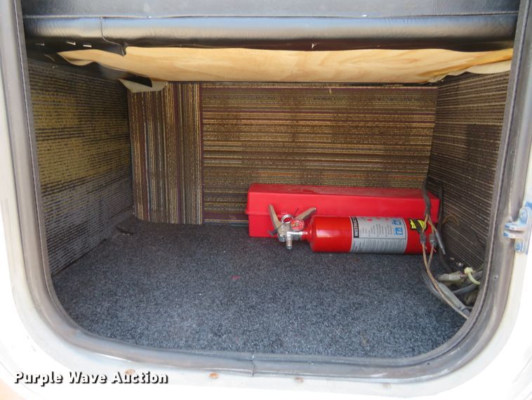 image for item FP9337 1984 Peterbilt 359  semi truck