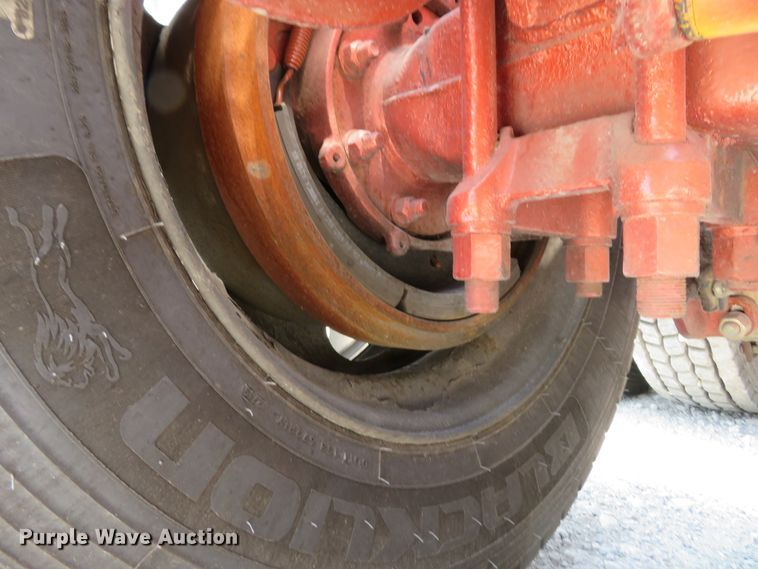 image for item FP9337 1984 Peterbilt 359  semi truck