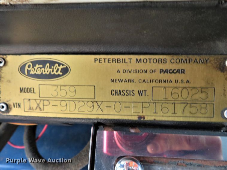image for item FP9337 1984 Peterbilt 359  semi truck