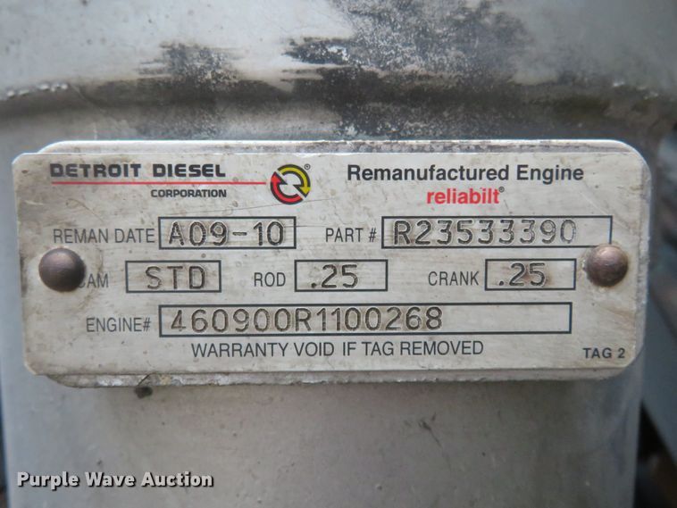 image for item FP9339 2004 Freightliner Century Class ST  semi truck