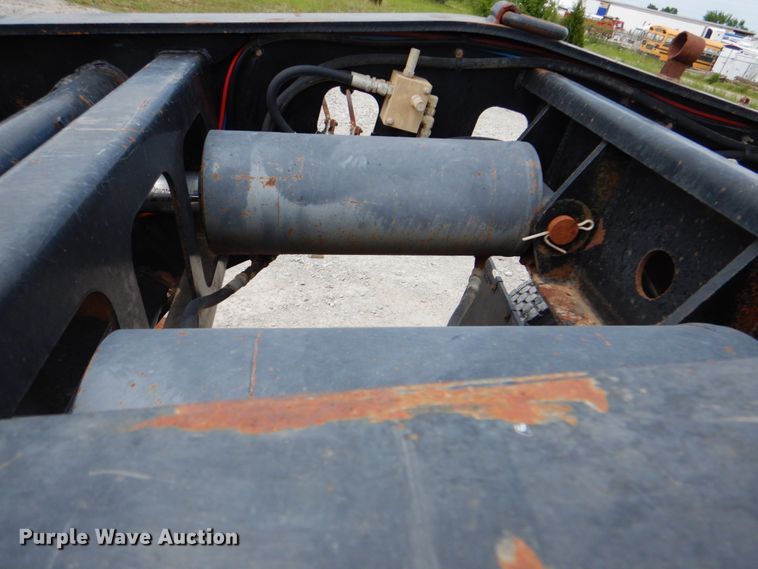 image for item HT9252 2013 Dragon Products Heavy Haul  lowboy equipment trailer