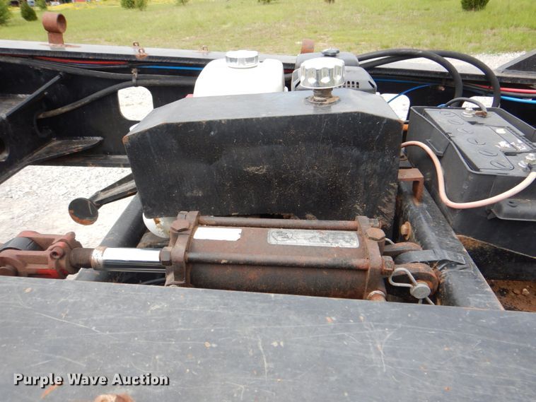 image for item HT9252 2013 Dragon Products Heavy Haul  lowboy equipment trailer