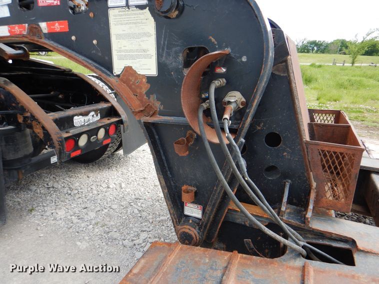 image for item HT9252 2013 Dragon Products Heavy Haul  lowboy equipment trailer