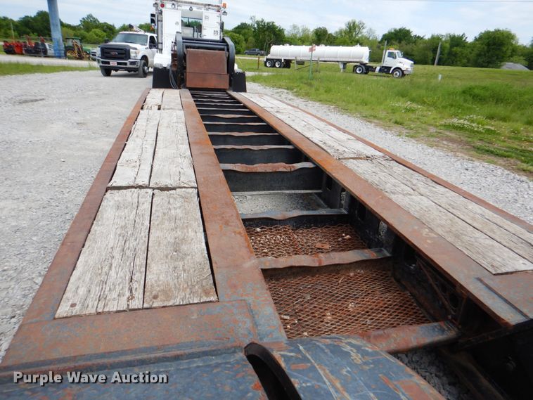 image for item HT9252 2013 Dragon Products Heavy Haul  lowboy equipment trailer
