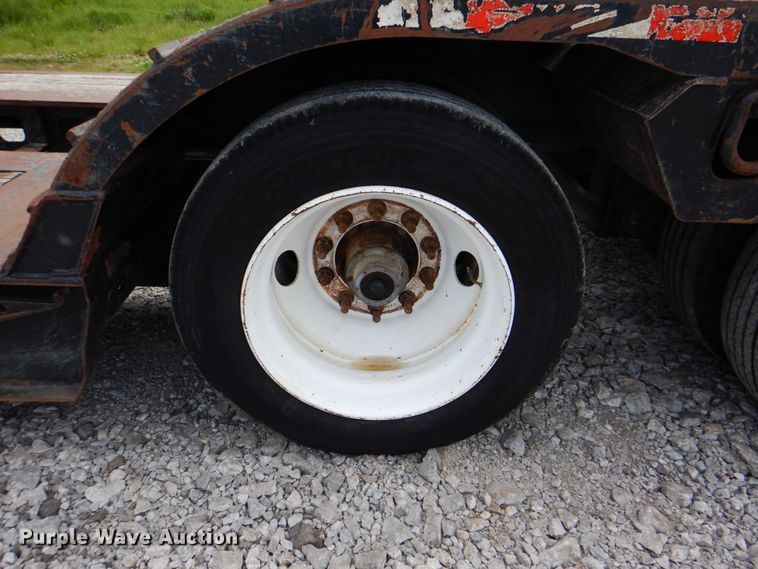 image for item HT9252 2013 Dragon Products Heavy Haul  lowboy equipment trailer