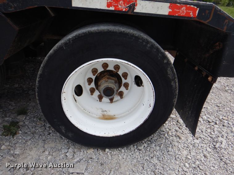 image for item HT9252 2013 Dragon Products Heavy Haul  lowboy equipment trailer