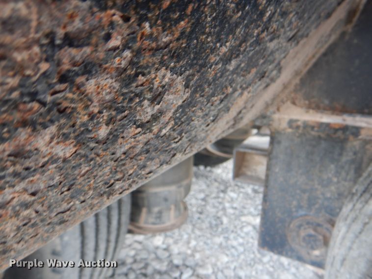 image for item HT9252 2013 Dragon Products Heavy Haul  lowboy equipment trailer